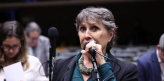 Deputados aprovam projeto que aumenta pena para militar que cometer estupro de vulnerável Deputados aprovam projeto que aumenta pena para militar que cometer estupro de vulnerável