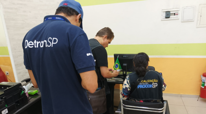Procon-SP e Detran-SP fiscalizam autoescolas para verificar práticas abusivas e irregularidades