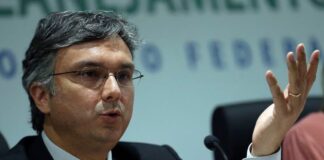 Novo secretário descarta Plano B para Auxílio Brasil de R$ 400