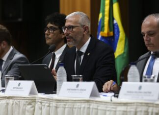 Em meio a pandemia, aprendizagem cai nas escolas do país