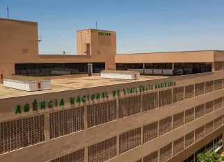 Anvisa proíbe venda de lotes de balas da Dori por risco de Salmonella