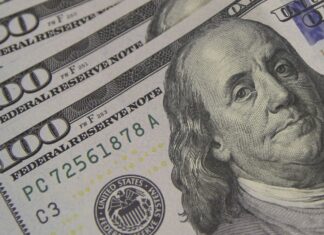 Contas externas tiveram déficit de US$ 3,5 bilhões em maio