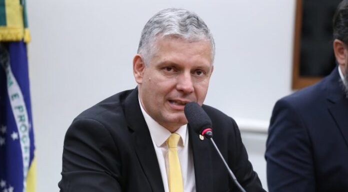 Dr. Frederico é o novo presidente da Comissão de Legislação Participativa Dr. Frederico é o novo presidente da Comissão de Legislação Participativa