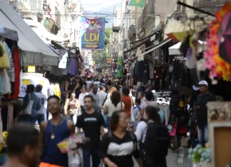 Economia brasileira cresceu 0,3% de dezembro para janeiro, estima FGV