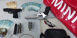 Polícia Militar prende criminoso, apreende armas, munições e dinheiro em Cotia