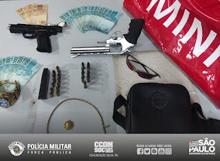 Polícia Militar prende criminoso, apreende armas, munições e dinheiro em Cotia