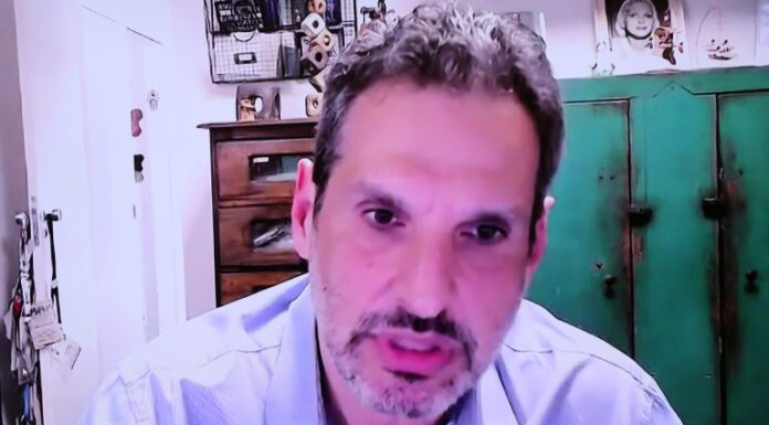 Economia com redução de alunos deve ser investida na qualidade da educação, defendem especialistas Economia com redução de alunos deve ser investida na qualidade da educação, defendem especialistas
