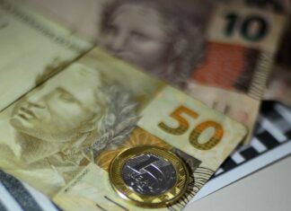 Teto da aposentadoria do INSS sobe para R$ 7.087