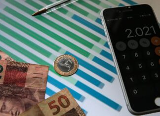 Políticos e entidades criticam elevação de juros básicos