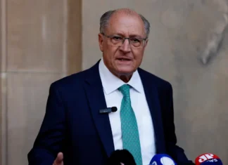 “Estamos muito otimistas”, diz Alckmin após conversa de Lula e Trump