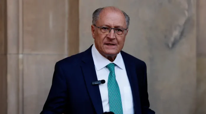 “Estamos muito otimistas”, diz Alckmin após conversa de Lula e Trump