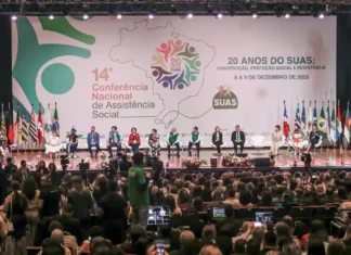 Lula propõe reunião dos Poderes para tratar de feminicídio