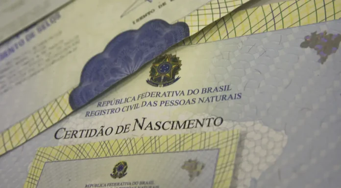 Número de nascimentos cai 5,8% em 2024; sexto recuo consecutivo