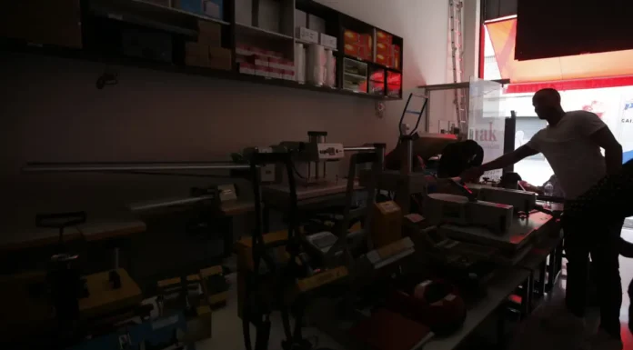 Quatro dias após ventania, SP tem mais de 60 mil clientes sem luz