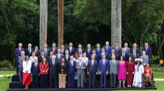Em última reunião ministerial, Lula diz que 2026 será o ano da verdade