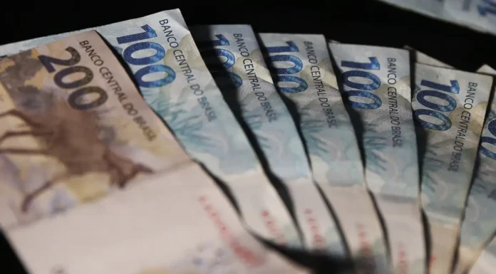 Mercado reduz previsão da inflação para 4,46%, abaixo do teto da meta