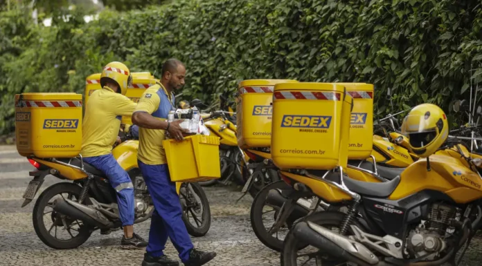 Tesouro aprova empréstimo de R$ 12 bilhões para os Correios