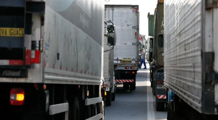 CMN regulamenta linha de R$ 6 bi para financiamento de caminhões