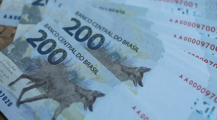 Mercado reduz previsão da inflação para 4,33% este ano
