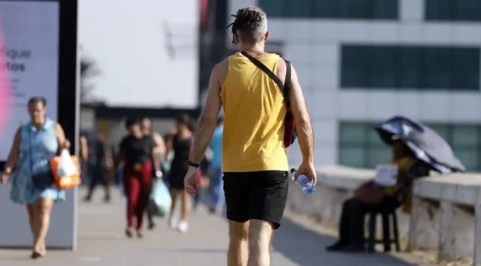 Brasil tem previsão de Natal com ondas de calor e chuvas