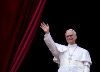Papa Leão XIV defende paz desarmada espelhada em luta de Cristo