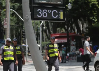 Com calor, governo de São Paulo emite alerta para economia de água