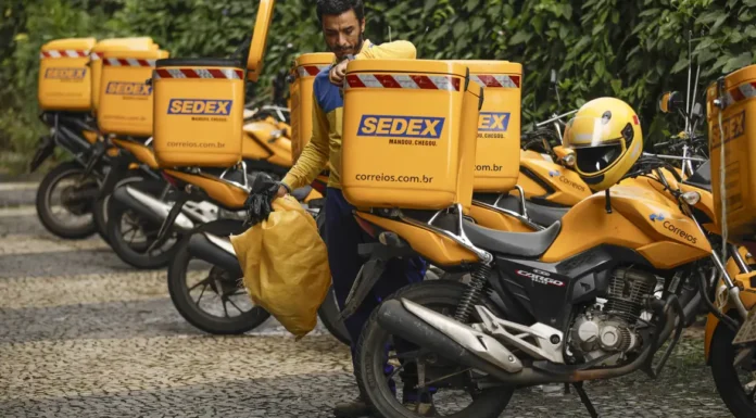 DOU publica extrato de empréstimo de R$ 12 bilhões para os Correios
