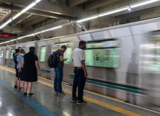 Pagamento por aproximação passa a ser usado no Metrô de São Paulo