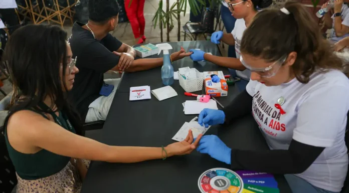 Brasil celebra avanços neste Dia Mundial de Luta contra o HIV