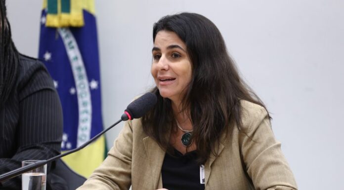 Entidades cobram e governo se compromete a ampliar a participação da sociedade civil na COP 30 Entidades cobram e governo se compromete a ampliar a participação da sociedade civil na COP 30