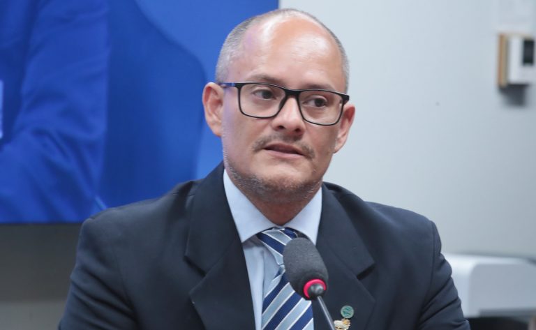 Audiência Pública - Perspectivas e desafios do INMET frente as mudanças climáticas. Coordenador-Geral - Instituto Nacional de Meteorologia - INMET | MAPA, Luiz André Rodrigues dos Santos.