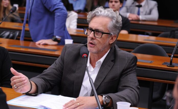 Especialistas defendem regras claras para doação de corpos destinados ao ensino e à pesquisa médica Especialistas defendem regras claras para doação de corpos destinados ao ensino e à pesquisa médica