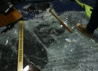 Iphan e Ibram vão recuperar obras de arte danificadas por terroristas
