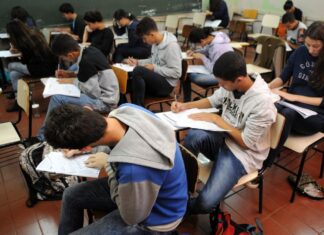 Novo ensino médio começa a ser implementado este ano