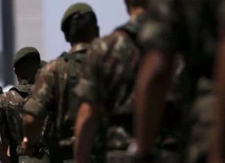 Mulher morre durante teste físico para oficial do Exército