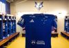 Cruzeiro enfrenta o Remo com desfalques importantes na 32ª rodada do Brasileirão Vestiário do Cruzeiro com camisas do time preparadas para o jogo contra o Remo, exibido em foto de arquivo.