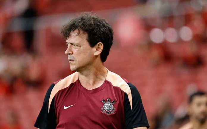 Fernando Diniz during his tenure as coach of Corinthians.
