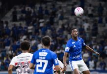 Cruzeiro supera sequência defensiva negativa e alcança G-4 do Brasileirão pela primeira vez Partida entre Cruzeiro e São Paulo realizada no estádio Mineirão, em Belo Horizonte, durante o Campeonato Brasileiro 2026.