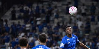 Cruzeiro supera sequência defensiva negativa e alcança G-4 do Brasileirão pela primeira vez Partida entre Cruzeiro e São Paulo realizada no estádio Mineirão, em Belo Horizonte, durante o Campeonato Brasileiro 2026.
