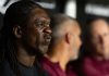 Seedorf e início conturbado no Corinthians: avaliação negativa da imprensa espanhola Seedorf faz careta durante jogo entre Vasco e Corinthians pelo Brasileirão (Foto: Jorge Rodrigues/AGIF/Folhapress)
