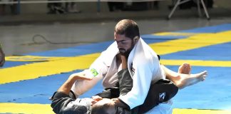 Barueri recebe Campeonato Paulista de Jiu-Jitsu 2026 com programação diversa no Ginásio José Corrêa Dois atletas disputando luta de jiu-jitsu sobre o tatame durante o Campeonato Paulista de Jiu-Jitsu 2026 no Ginásio José Corrêa, em Barueri.
