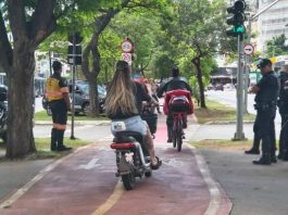 Fiscalização educativa de bicicletas elétricas avança na ciclovia da Faria Lima, em São Paulo Agentes da CET e guardas civis metropolitanos realizam fiscalização educativa na ciclovia da Avenida Brigadeiro Faria Lima, em São Paulo.