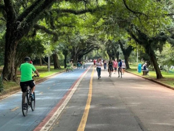 expresso-6945e11de70ccdd0d1e67bc3 Entrada do Parque Ibirapuera em São Paulo onde ocorreu o incidente nesta terça-feira