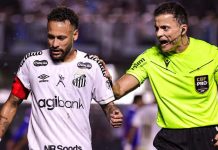 STJD prepara denúncia contra Neymar após expulsão em partida contra Bahia Neymar durante partida entre Santos e Bahia em que recebeu cartão vermelho direto, sendo posteriormente denunciado pelo STJD após expulsão.