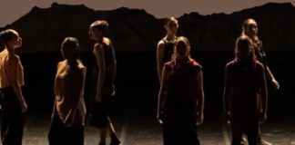 Espetáculo de dança ‘De Volta à Casa’ será apresentado na Praça das Artes de Barueri Imagem do espetáculo de dança 'De Volta à Casa', apresentado pela companhia Núcleo de Dança de Barueri.