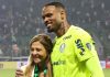 Leila Pereira destaca apoio da torcida e jubileia vaga na final da Libertadores pelo Palmeiras Leila Pereira e o goleiro Carlos Miguel celebram a vaga na final da Libertadores