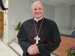 Arcebispo de Aparecida destaca necessidade de diálogo em meio ao cenário político tenso Arcebispo Dom Mário Antônio da Silva durante celebração no Santuário de Nossa Senhora Aparecida