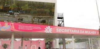 Barueri realiza ação gratuita ‘Saúde para Todas’ nesta quinta em alusão ao Outubro Rosa Fachada da Secretaria da Mulher em Barueri, local do evento 'Saúde para Todas' promovido pela Prefeitura.
