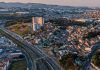 Itapevi terá serviços públicos fechados e atendimentos de emergência mantidos no feriado de São Judas Tadeu Vista aérea da cidade de Itapevi onde o feriado impacta o funcionamento dos serviços municipais