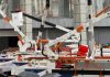 Prefeitura de São Paulo multa Enel em R$ 11,4 milhões por apagões na cidade entre setembro e dezembro de 2025 Equipes da concessionária Enel realizando reparos em rede elétrica em São Paulo após apagões em dezembro de 2025.